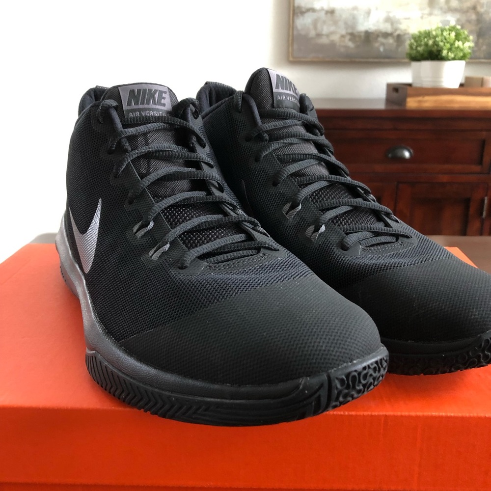 Nike Basketball Shoes in Black! 💪 🏀
